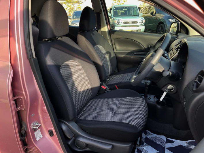 2014 Nissan March DBA-K13 (UW-6a24e09d9ff12)[14]