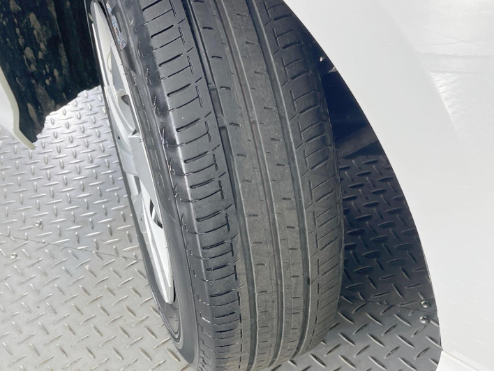 2020 Toyota Yaris 5BA-KSP210 (UW-6a24e0a954eba)[11]