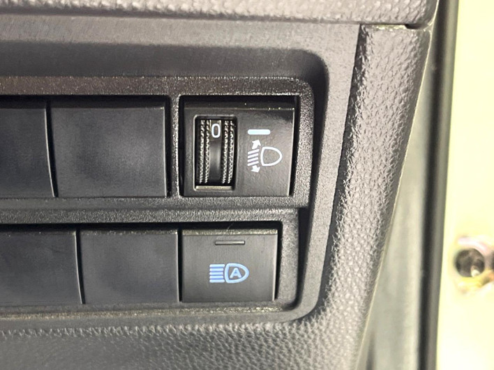 2020 Toyota Yaris 5BA-KSP210 (UW-6a24e0a9664c3)[20]