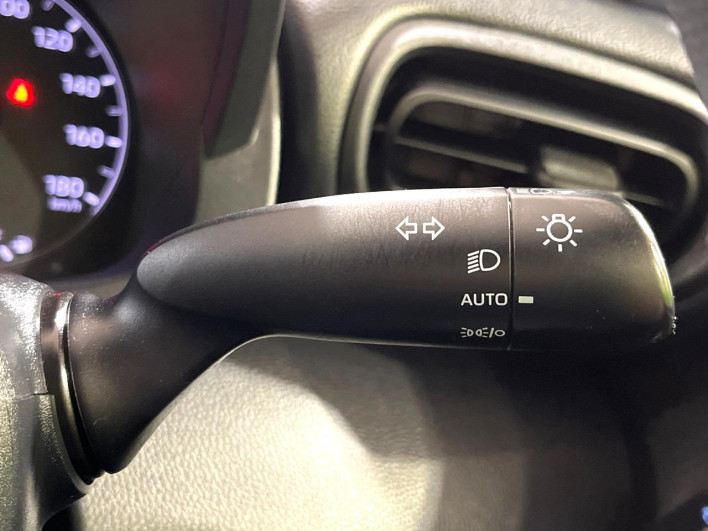 2020 Toyota Yaris 5BA-KSP210 (UW-6a24e0a9664c3)[18]