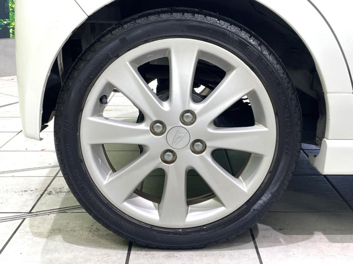 2010 Daihatsu Move CBA-L175S (UW-6a24e0abb46f4)[24]