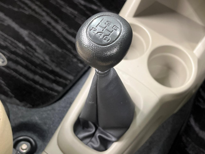 2012 Daihatsu Mira DBA-L285S (UW-6a24e0abd3edc)[25]