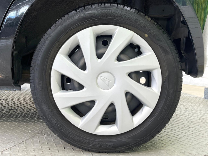 2016 Toyota Pixis Space DBA-L575A (UW-6a24e0acec5de)[16]