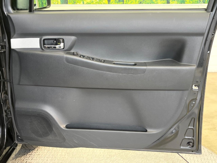 2016 Toyota Pixis Space DBA-L575A (UW-6a24e0acec5de)[28]