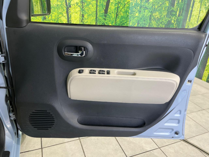 2013 Daihatsu Mira Cocoa DBA-L675S (UW-6a24e0addf92f)[28]
