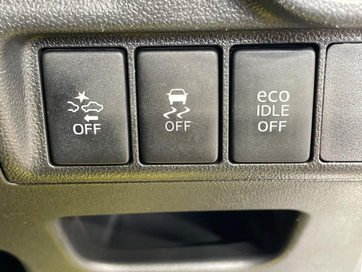 2016 Daihatsu Cast DBA-LA250S (UW-6a24e0b25d86c)[11]