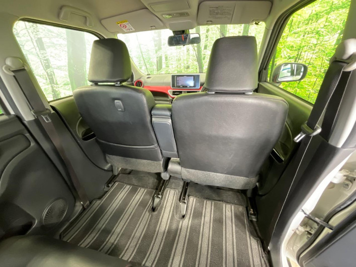 2016 Daihatsu Cast DBA-LA250S (UW-6a24e0b25d86c)[22]
