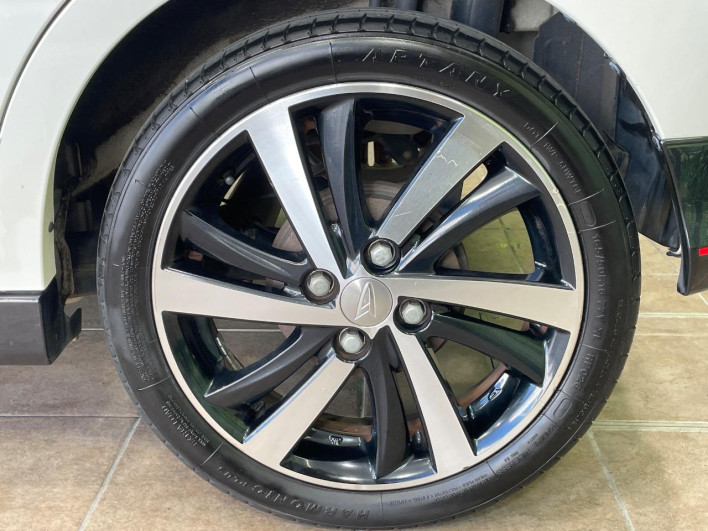 2016 Daihatsu Cast DBA-LA250S (UW-6a24e0b25d86c)[27]