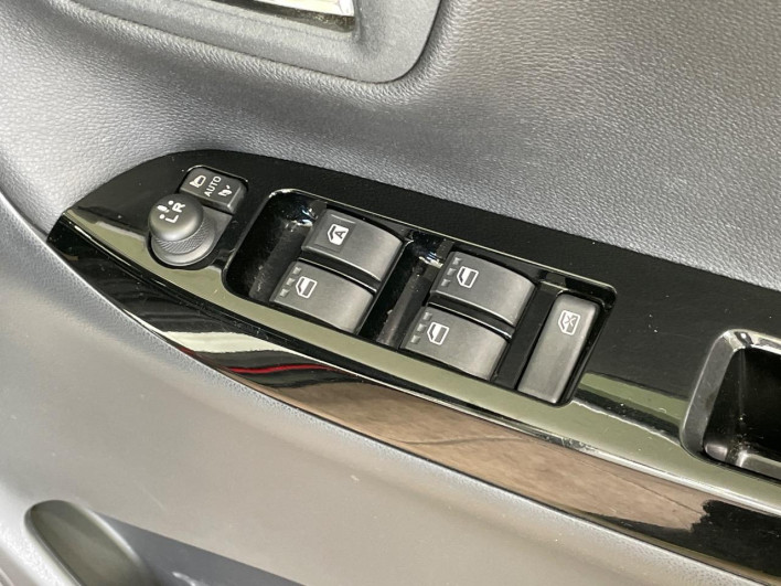 2016 Daihatsu Cast DBA-LA250S (UW-6a24e0b25d86c)[16]