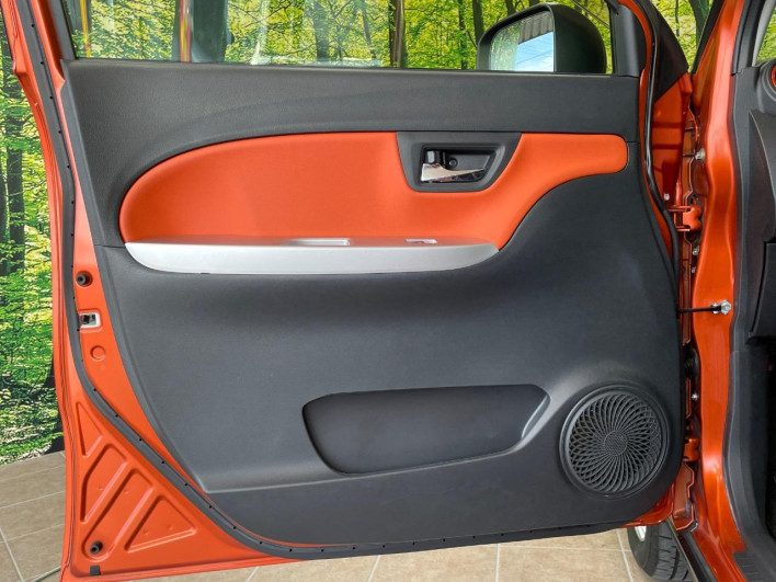 2016 Daihatsu Cast DBA-LA250S (UW-6a24e0b28052e)[25]