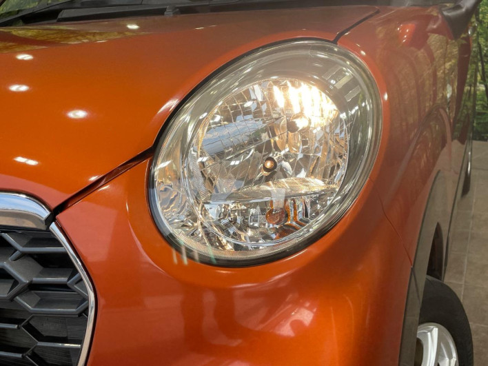 2016 Daihatsu Cast DBA-LA250S (UW-6a24e0b28052e)[4]