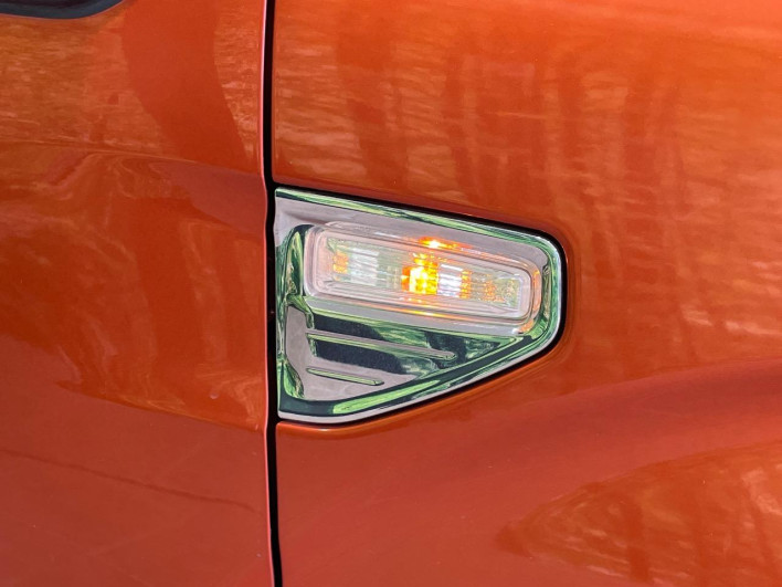 2016 Daihatsu Cast DBA-LA250S (UW-6a24e0b28052e)[5]