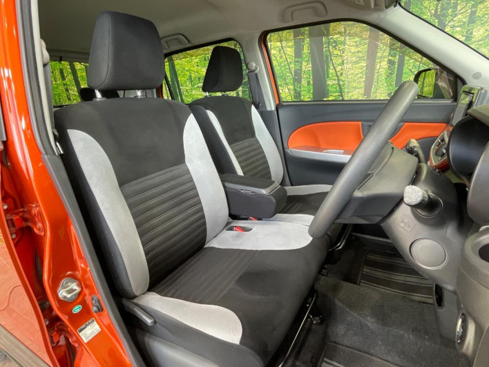 2016 Daihatsu Cast DBA-LA250S (UW-6a24e0b28052e)[15]