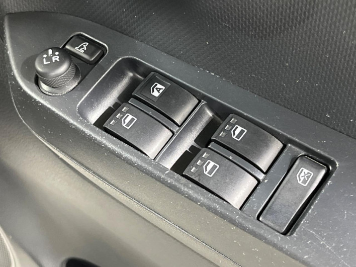 2017 Daihatsu Mirai Ease DBA-LA350S (UW-6a24e0b5d3ac5)[22]