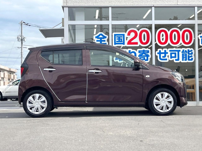 2017 Daihatsu Mirai Ease DBA-LA350S (UW-6a24e0b5ded71)[5]