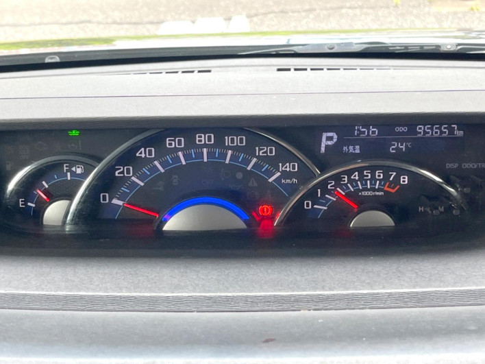 2015 Daihatsu Tanto DBA-LA600S (UW-6a24e0ba4fec2)[20]