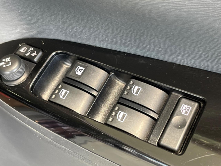 2017 Daihatsu Tanto DBA-LA610S (UW-6a24e0bd99c3e)[24]
