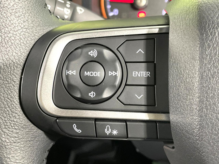 2024 Daihatsu Taft 5BA-LA900S (UW-6a24e0d141dab)[29]