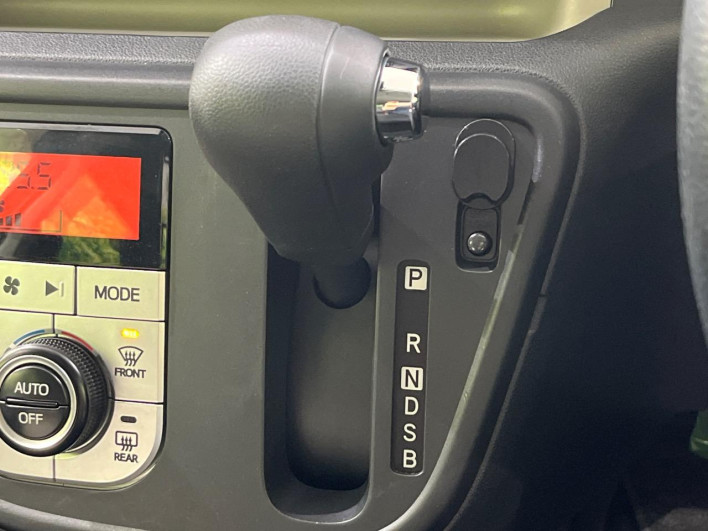 2018 Daihatsu Boon DBA-M710S (UW-6a24e0d6919de)[18]