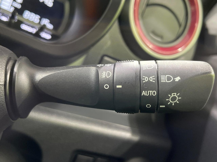 2018 Daihatsu Boon DBA-M710S (UW-6a24e0d6919de)[23]