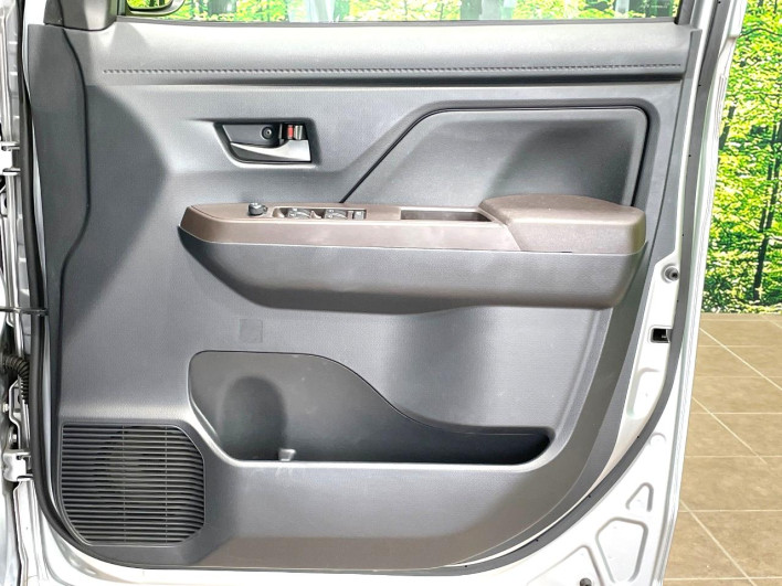 2017 Toyota TANK DBA-M900A (UW-6a24e0d6a2378)[8]