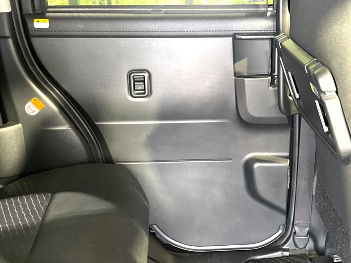 2017 Toyota TANK DBA-M900A (UW-6a24e0d70d276)[25]