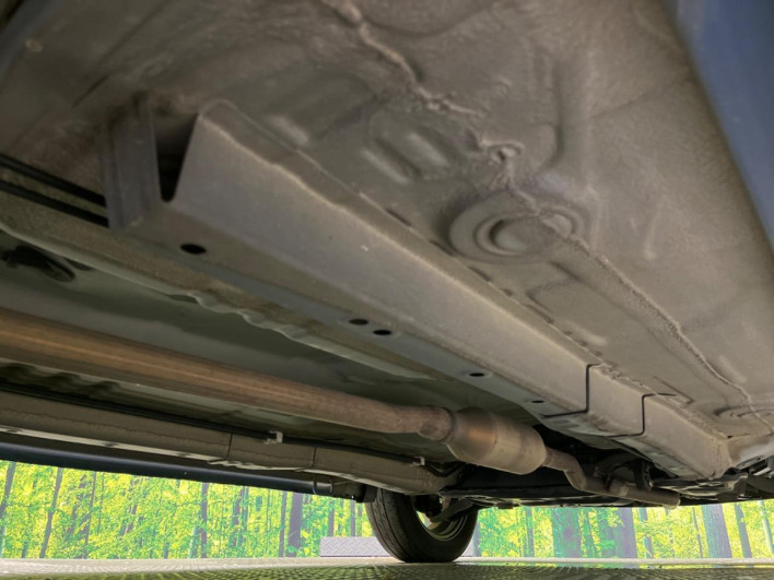 2011 Suzuki MR Wagon DBA-MF33S (UW-6a24e0eecea4f)[16]