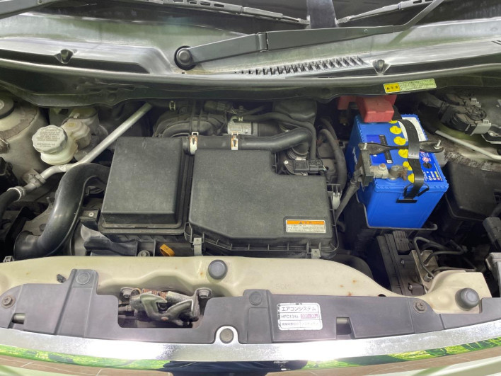 2013 Suzuki MR Wagon Wit DBA-MF33S (UW-6a24e0eef2bb6)[4]
