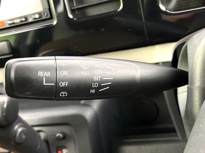 2013 Nissan Moco DBA-MG33S (UW-6a24e0f052276)[14]