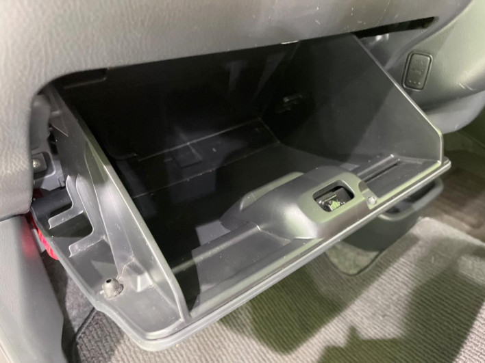 2014 Nissan Moco DBA-MG33S (UW-6a24e0f0dad73)[24]