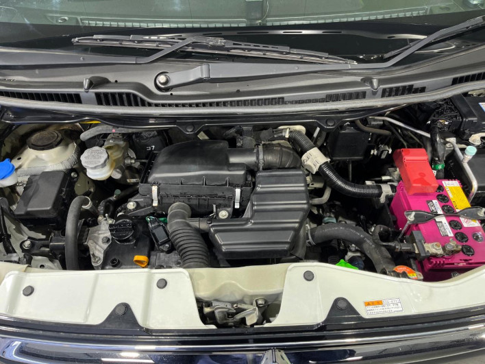 2017 Suzuki Wagon R Stingray DAA-MH55S (UW-6a24e0f4bdde6)[4]