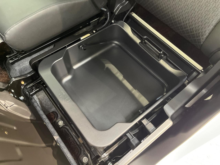 2017 Suzuki Spacia Custom DAA-MK53S (UW-6a24e0fbe48a7)[20]
