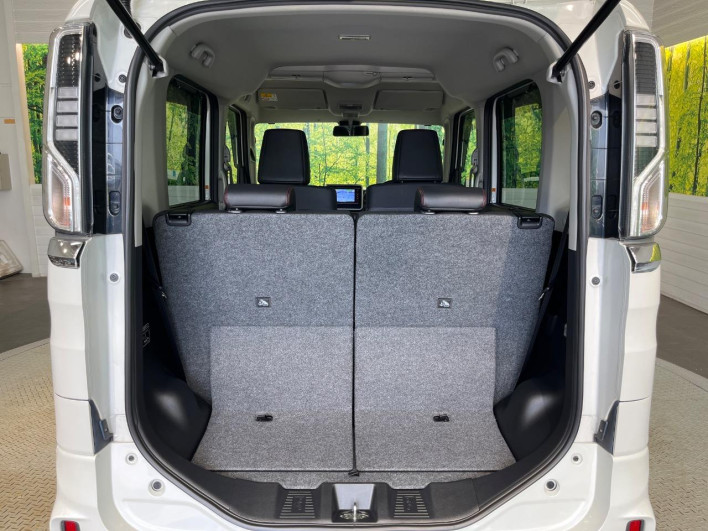 2017 Suzuki Spacia Custom DAA-MK53S (UW-6a24e0fbe48a7)[13]