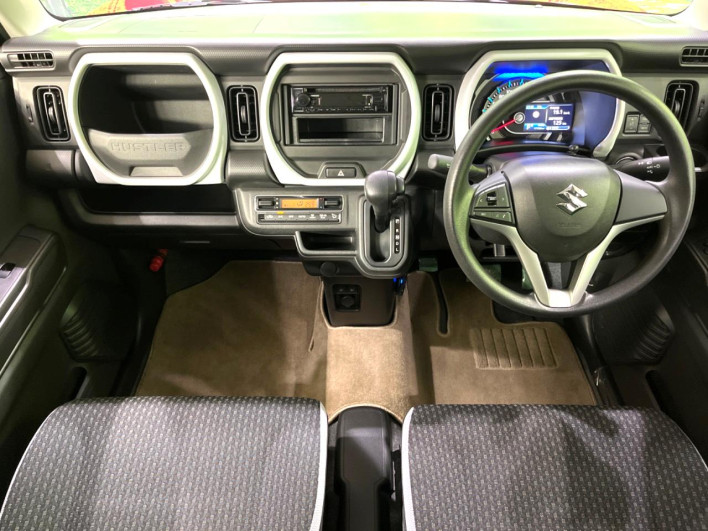 2020 Suzuki Hustler 5AA-MR92S (UW-6a24e10ee3796)[25]