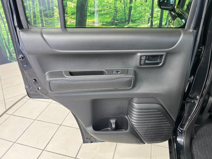2024 Mazda Flair Crossover 5AA-MS92S (UW-6a24e1173d6f6)[16]
