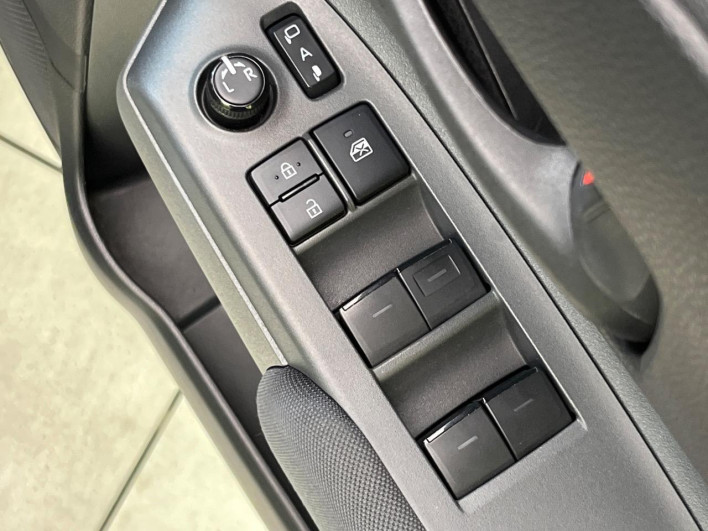 2023 Toyota Sienta 5BA-MXPC10G (UW-6a24e125ad293)[14]