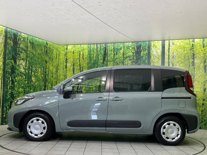 2023 Toyota Sienta 5BA-MXPC10G (UW-6a24e125ad293)[11]