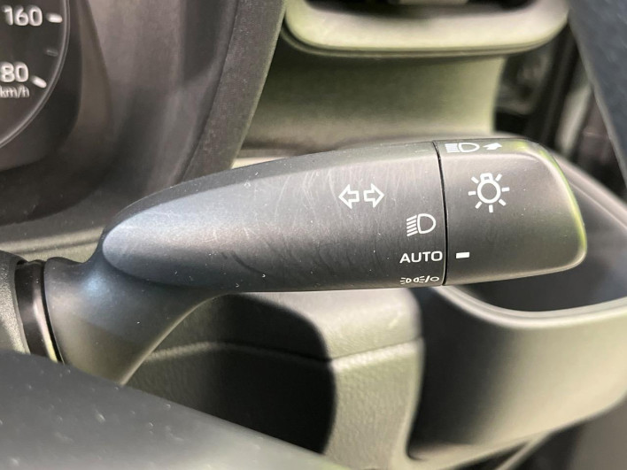 2023 Toyota Sienta 5BA-MXPC10G (UW-6a24e125ad293)[20]