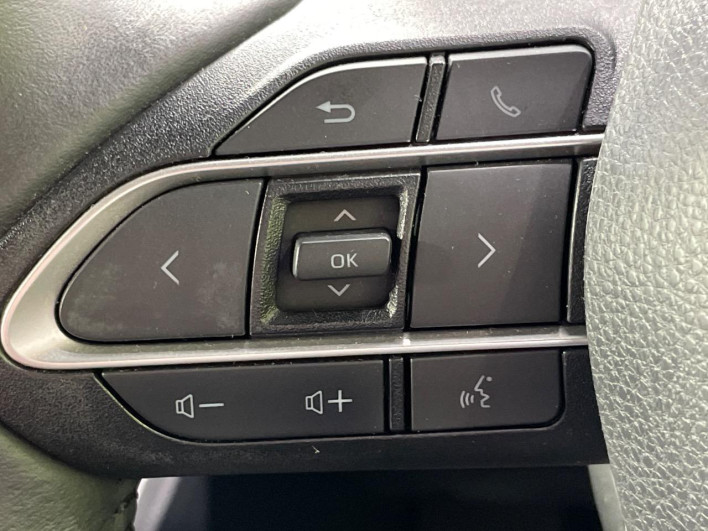 2023 Toyota Noah 6BA-MZRA90W (UW-6a24e144cef6f)[19]
