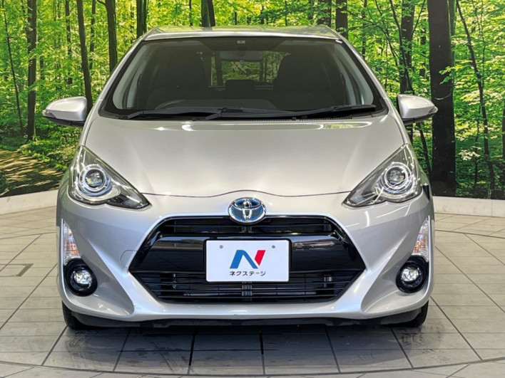 2016 Toyota Aqua DAA-NHP10 (UW-6a24e152bd26c)[5]