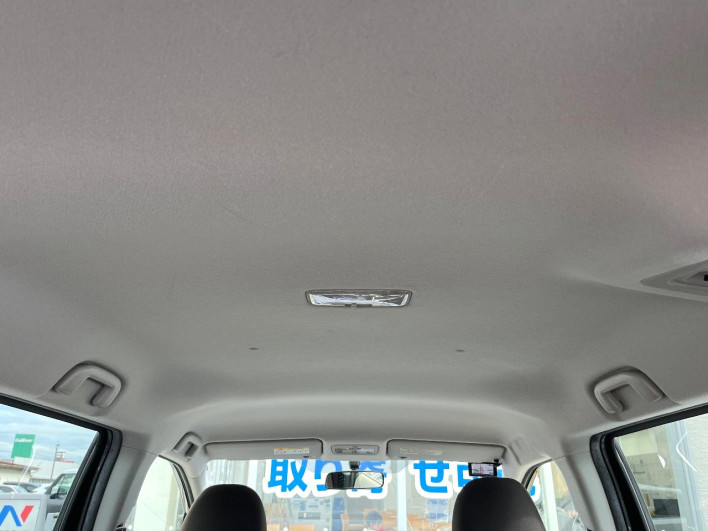 2016 Toyota Sienta DAA-NHP170G (UW-6a24e156cee9a)[16]