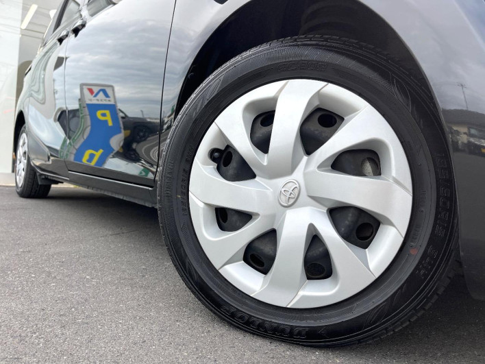 2016 Toyota Sienta DAA-NHP170G (UW-6a24e156cee9a)[9]