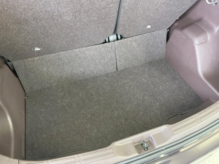 2017 Toyota Spade DBA-NSP141 (UW-6a24e15967836)[28]