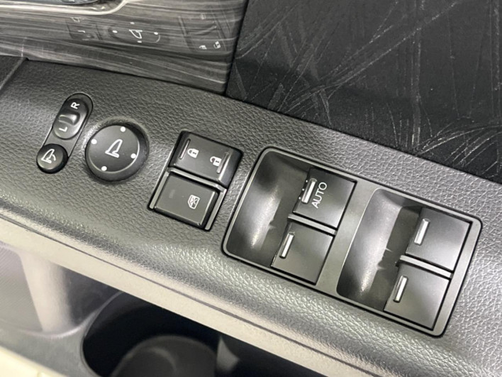 2014 Honda Odyssey DBA-RC1 (UW-6a24e163c603c)[27]