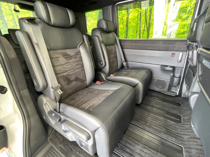 2024 Honda Step Wagon 6AA-RP8 (UW-6a24e167d6dc8)[25]