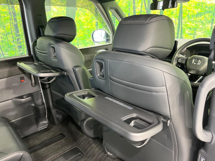 2024 Honda Step Wagon 6AA-RP8 (UW-6a24e167d6dc8)[23]