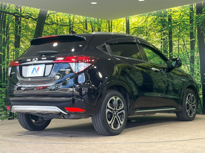 2017 Honda VEZEL DAA-RU3 (UW-6a24e1695ab4c)[10]