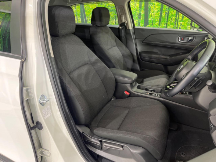 2024 Honda VEZEL 6AA-RV5 (UW-6a24e17031ba4)[21]