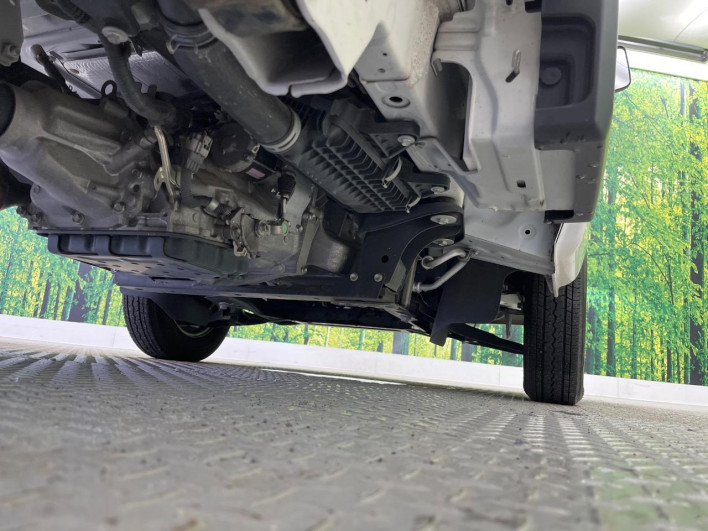 2020 Daihatsu Hiace Truck EBD-S500P (UW-6a24e17485332)[24]