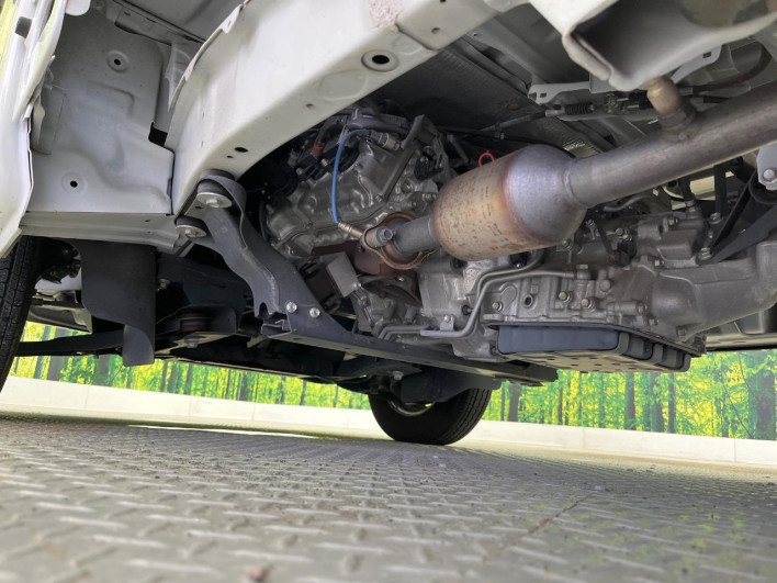 2020 Daihatsu Hiace Truck EBD-S500P (UW-6a24e17485332)[25]